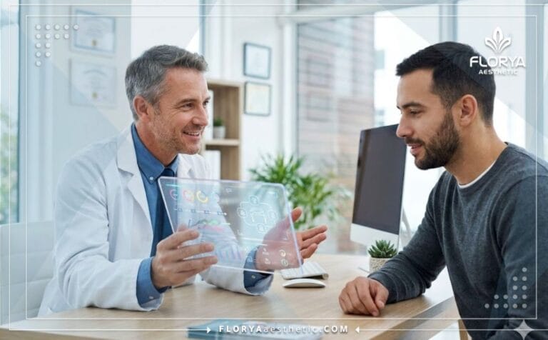 Médecin discutant du Coût de l'agrandissement du pénis avec un patient.