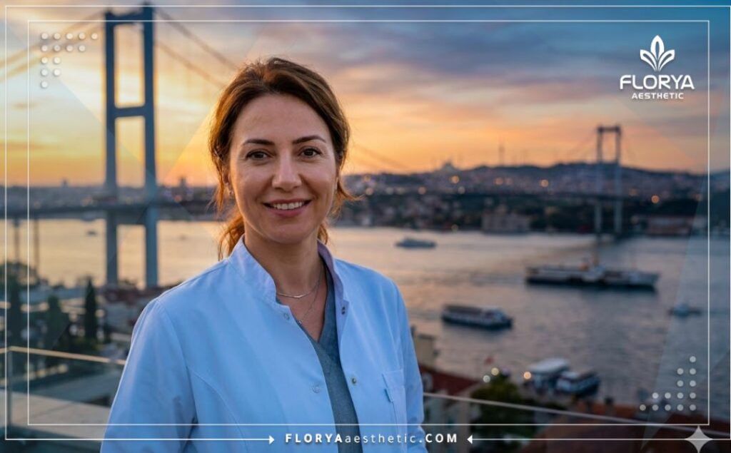 Médico estético amable sonriendo con un famoso monumento de Estambul de fondo durante el atardecer.